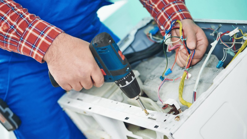 Karaburun Fondital Fondital çamaşır makinesi kart tamiri – Su almama arızası orijinal parça ile giderildi. - Teknik servis örneği